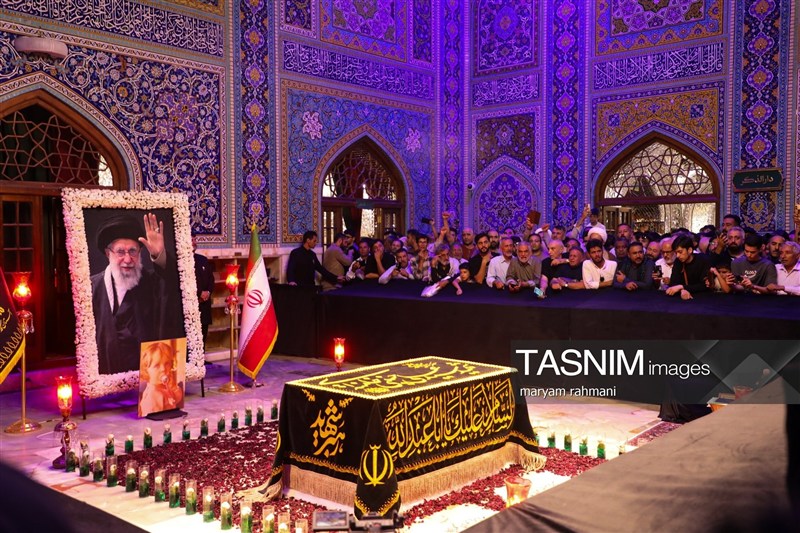 امام شهید , تشییع رهبر شهید , شهید امام خامنه ای (ره) , خراسان رضوی , مشهد مقدس , اخبار مشهد , حرم امام رضا(ع) , امام رضا (ع) , شهادت , رهبر انقلاب , 