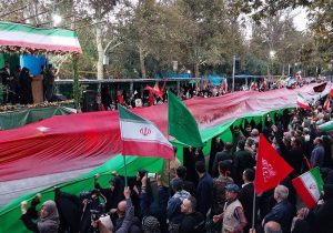 ببینید| روایت تسنیم از رزمایش جان‌فدایان/‌ همه پای ایران ایستاده‌اند