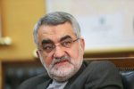 بروجردی: سیاست کشور تغییرناپذیر است؛ از موضعمان کوتاه نمی‌آییم