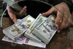 هشدار کارشناس بازارهای مالی درباره قیمت دلار؛ خرید هیجانی در این سطوح خطرناک است
