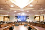 پزشکیان: مصمم هستیم تا جنگ اقتصادی دشمن را هم به شکست بکشانیم