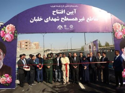 پس از ۱۱ سال؛ بزرگترین پل سگمنتال جنوبشرق کشور در کرمان افتتاح شد